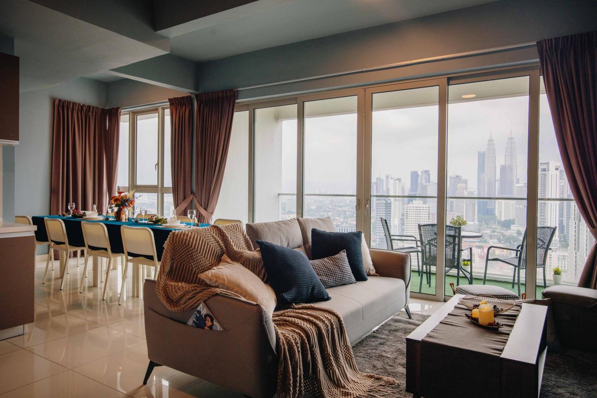 Naibnb In Regalia Residence Kuala Lumpur Bagian luar foto